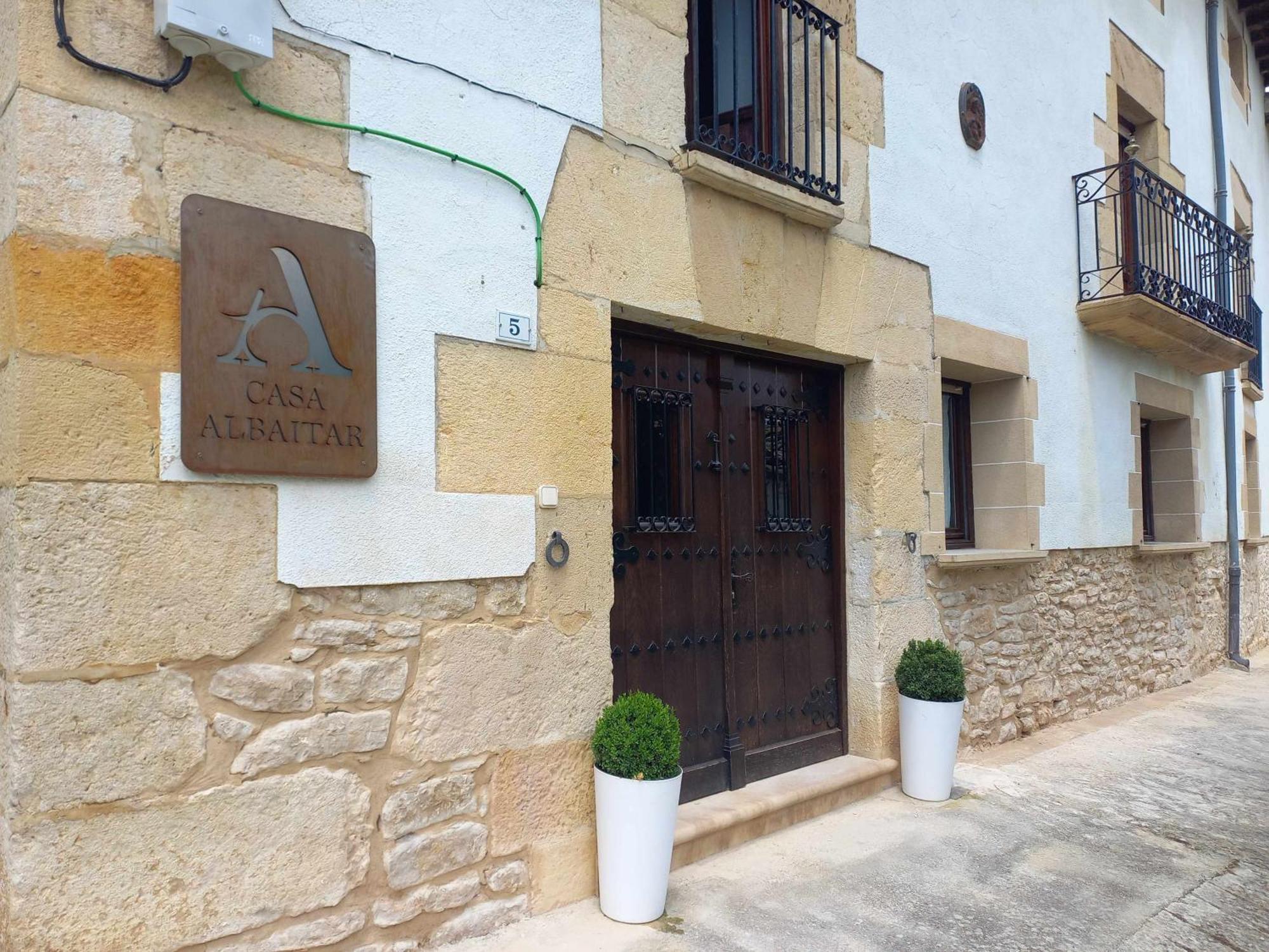 Casa Albaitar Con Piscina Y Sala De Juegos Azcona Екстериор снимка