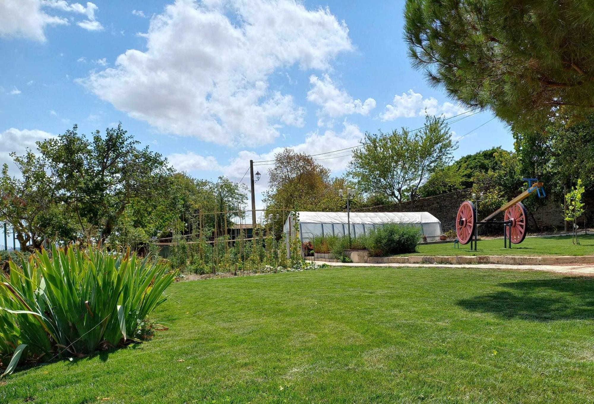 Casa Albaitar Con Piscina Y Sala De Juegos Azcona Екстериор снимка