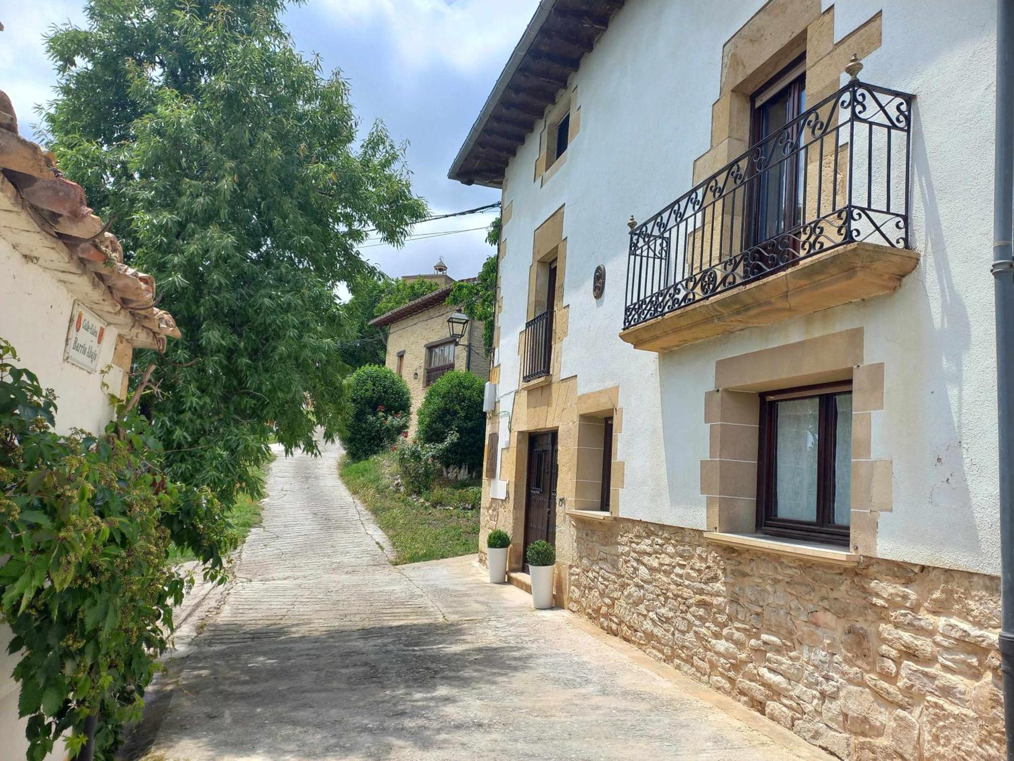 Casa Albaitar Con Piscina Y Sala De Juegos Azcona Екстериор снимка